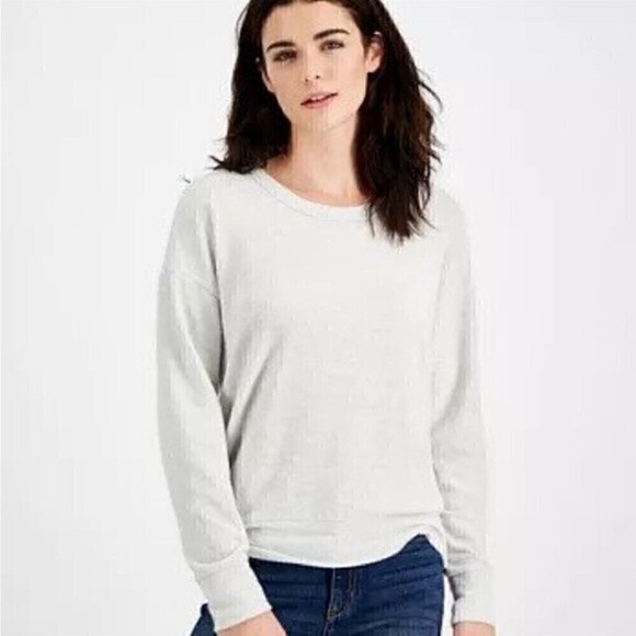 New HIPPIE ROSE Juniors' Cutout Back Knit Top white Heather grey S, M, L - Picture 2 of 10